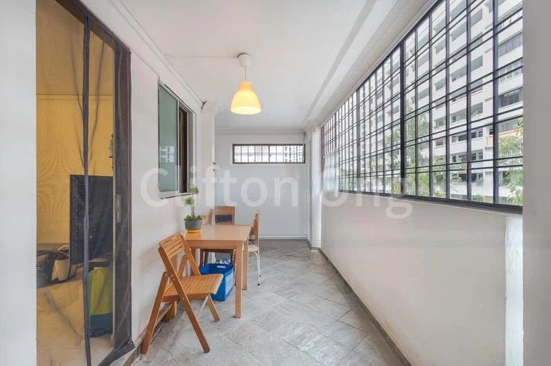 Jumbo HDB for Sale in 339 Woodlands Avenue 1 - Image 12
