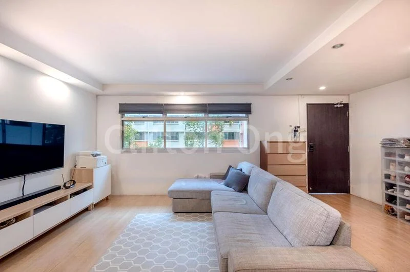 Jumbo HDB for Sale in 339 Woodlands Avenue 1 - Image 3