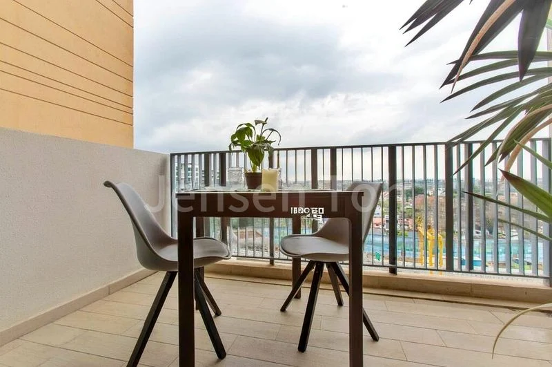 1 Bed Condo for Rent in  The Glades - Image 2