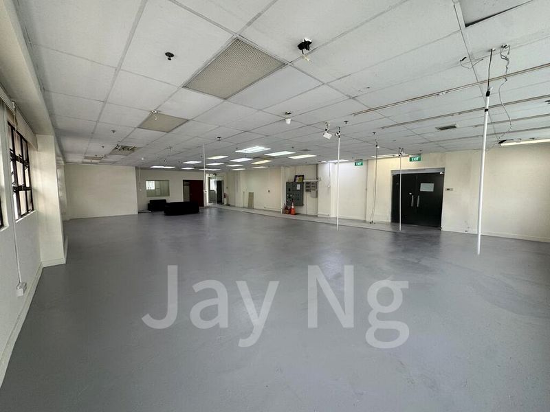 Light Industrial (B1) for Rent: Genting Building - Image 4