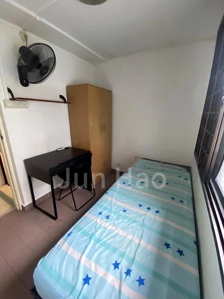 3 Room (3I) HDB for Rent in  128 Bukit Merah View - Image 1