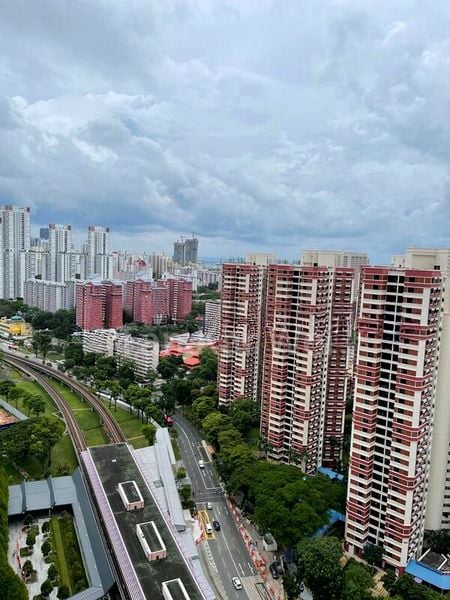 3 Bed Condo for Rent in The Metropolitan Condominium - Image 7