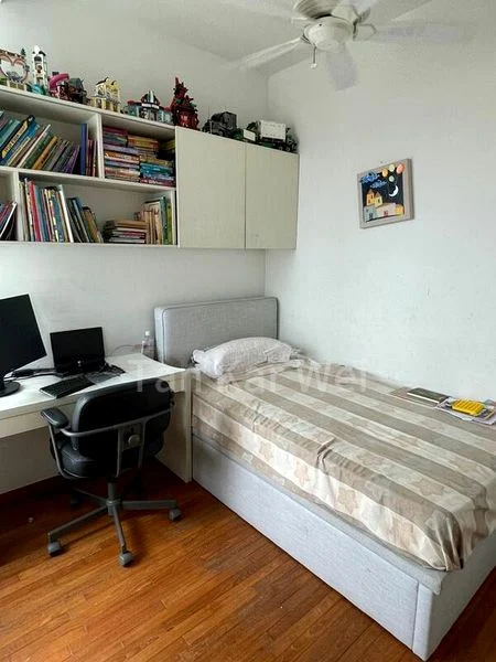 3 Bed Condo for Rent in The Metropolitan Condominium - Image 6