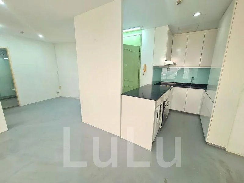 1 Bed Apartment (Condo) for Sale in The Plaza - Image 7