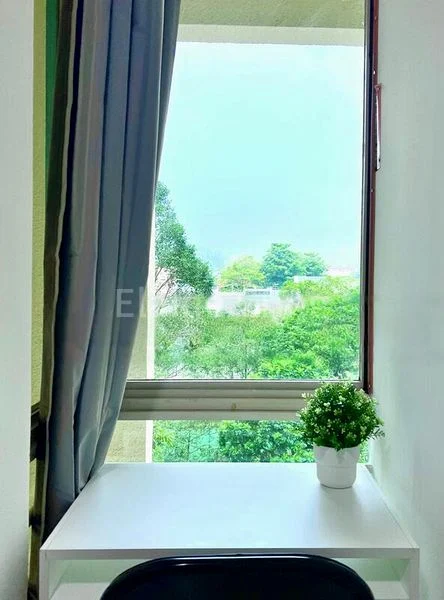 Common Room (Condo) for Rent in  Clementi Park - Image 3