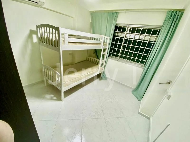 Room (HDB) for Rent in  570 Pasir Ris Street 53 - Image 2