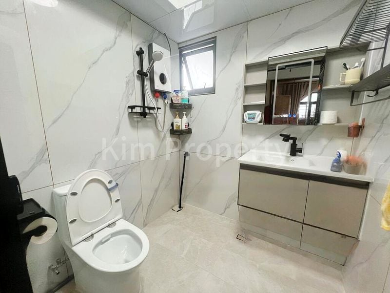 Common Room (HDB) for Rent in  Canberra Drive - Image 2