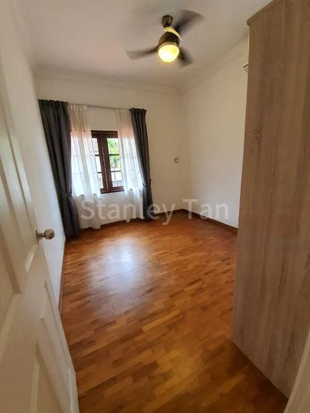 5 Bed Semi-Detached House (Landed) for Rent in  Sunset Way Residence - Image 17