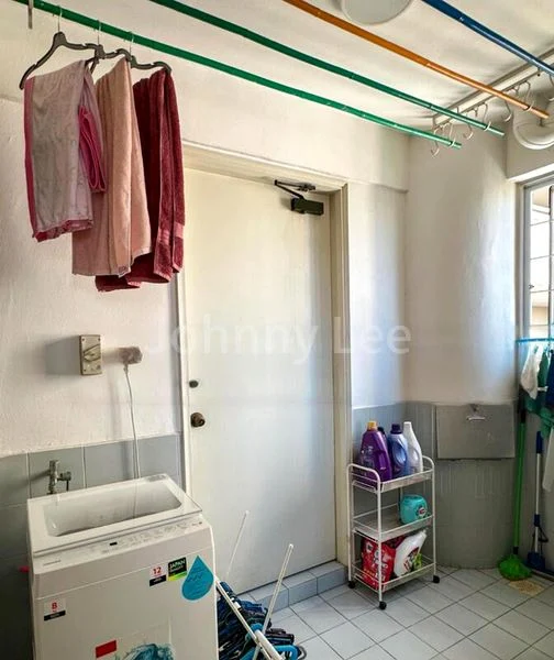 Common Room (Condo) for Rent in  Bullion Park - Image 8