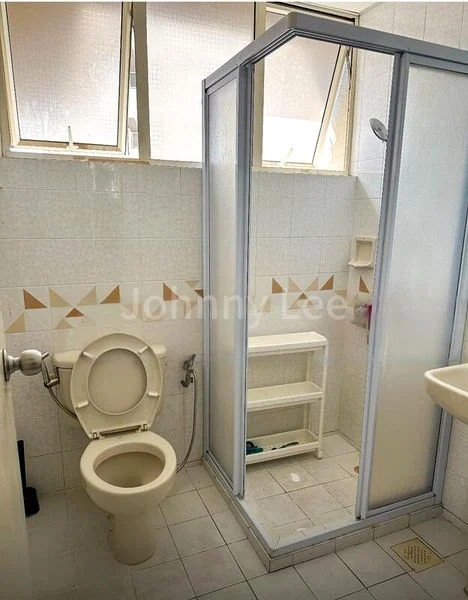 Common Room (Condo) for Rent in  Bullion Park - Image 6