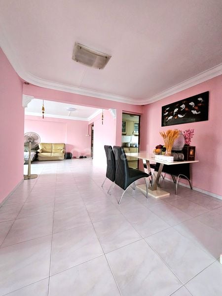 5 Room (5I) HDB for Sale in  227 Jurong East Street 21 - Image 5