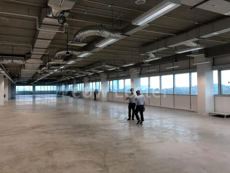 e-Business for Rent: One north 5m high, full glass facade business space office; 5min walk to mrt - Image 2