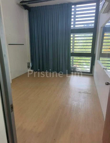 Light Industrial (B1) for Rent: A'Posh BizHub - Image 1