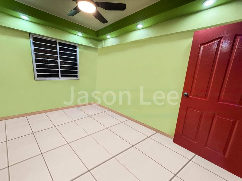 3 Room (3NG) HDB for Sale in  126 Ang Mo Kio Avenue 3 - Image 7