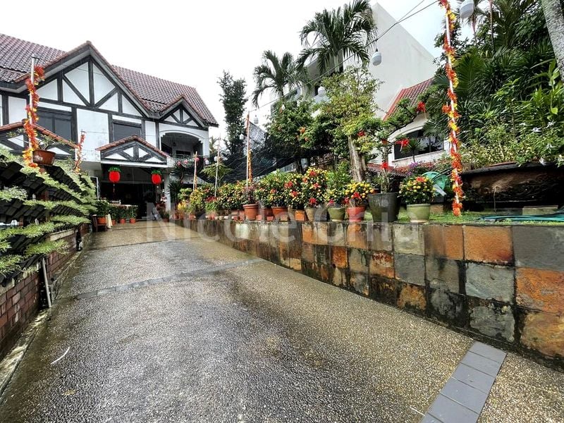 5 Bed Semi-Detached House (Landed) for Sale in  Florida Park - Image 1