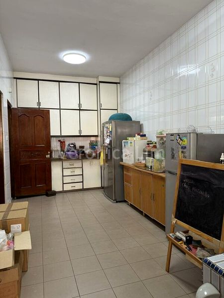 4 Bed Semi-Detached House (Landed) for Sale around  Lorong M Telok Kurau - Image 3