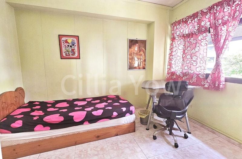 Common Room (HDB) for Rent in  640 Jurong West Street 61 - Image 1