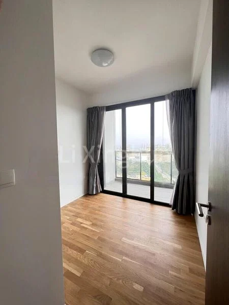 4 Bed Condo for Rent in Avenue South Residence - Image 6