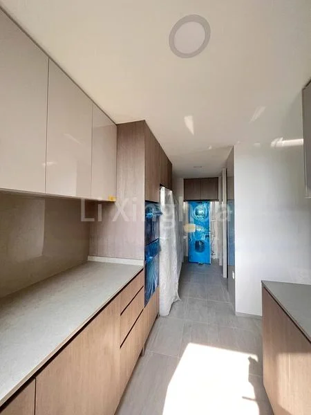 4 Bed Condo for Rent in Avenue South Residence - Image 3