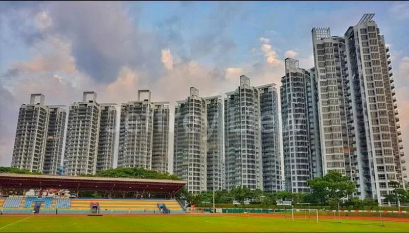 3 Bed Condo for Rent in  The Parc Condominium - Image 2