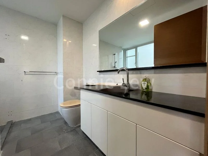 Room (Condo) for Rent in  The Jade - Image 2