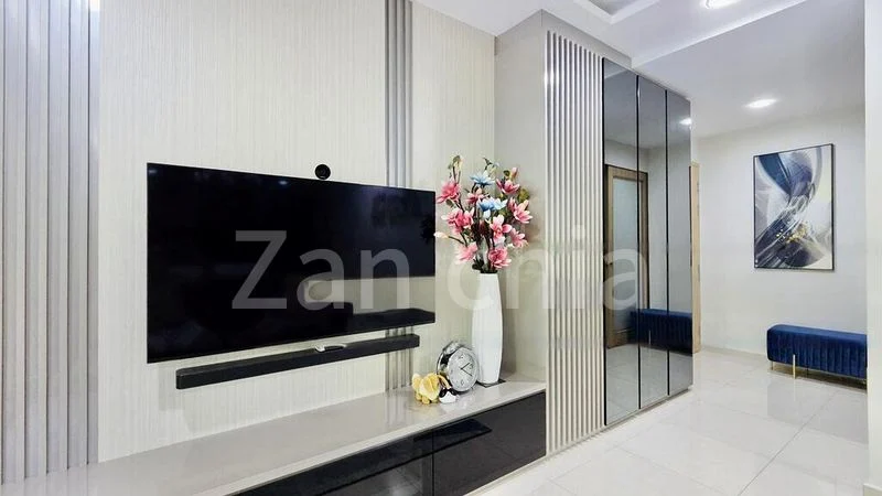 3 Bed Executive Condo for Sale in  Hundred Palms Residences - Image 4