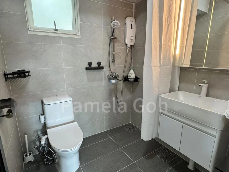 Common Room (HDB) for Rent in  223C Mount Vernon Road - Image 3
