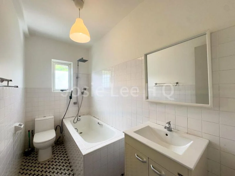 3 Bed Corner Terrace (Landed) for Rent in Ming Teck Park - Image 12