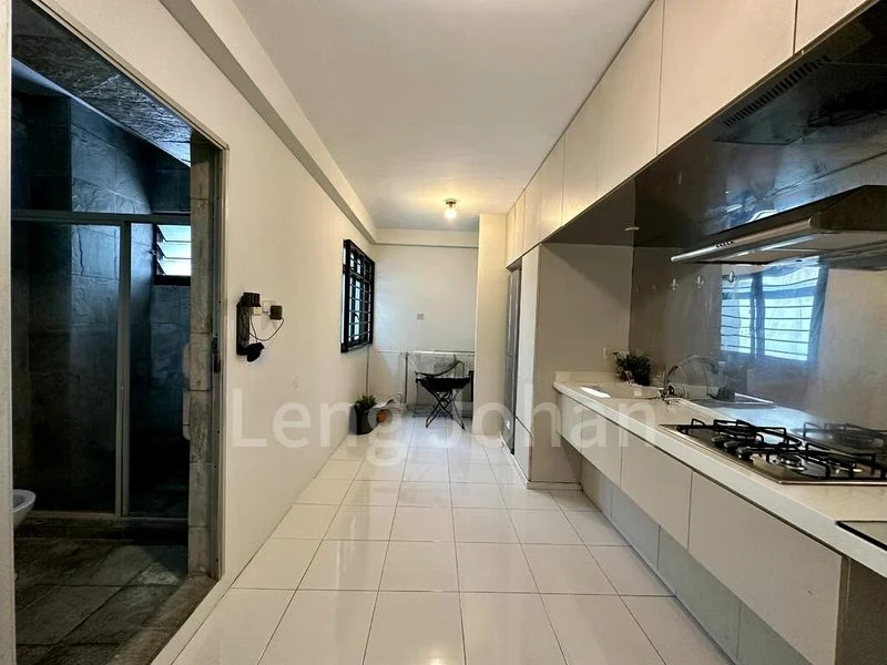 5 Room (5I) HDB for Rent in  610 Jurong West Street 65 - Image 11