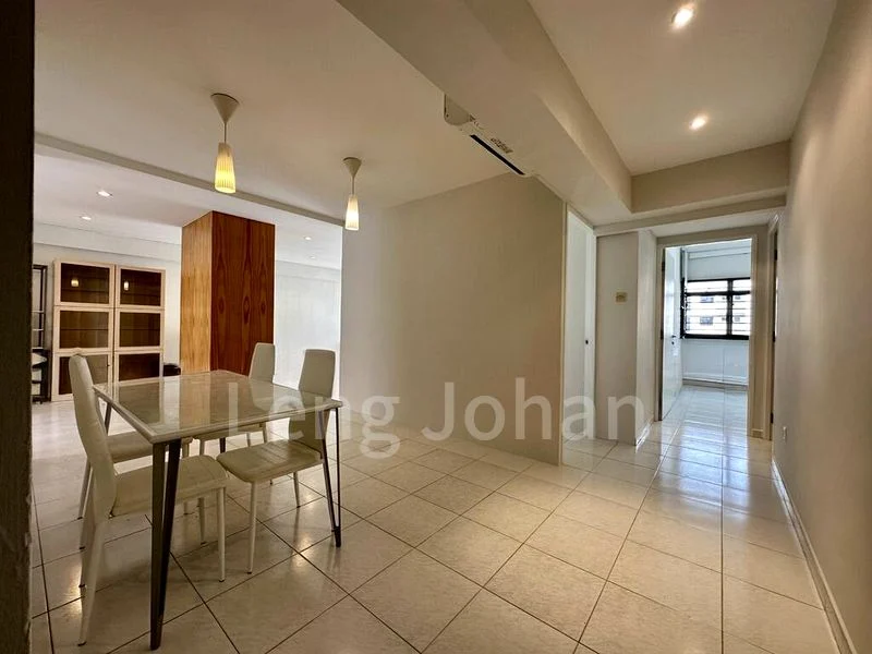 5 Room (5I) HDB for Rent in  610 Jurong West Street 65 - Image 1