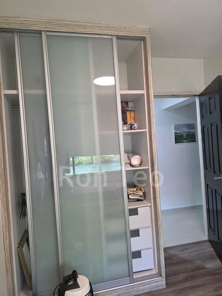 Common Room (HDB) for Rent in  686B Jurong West Central 1 - Image 8