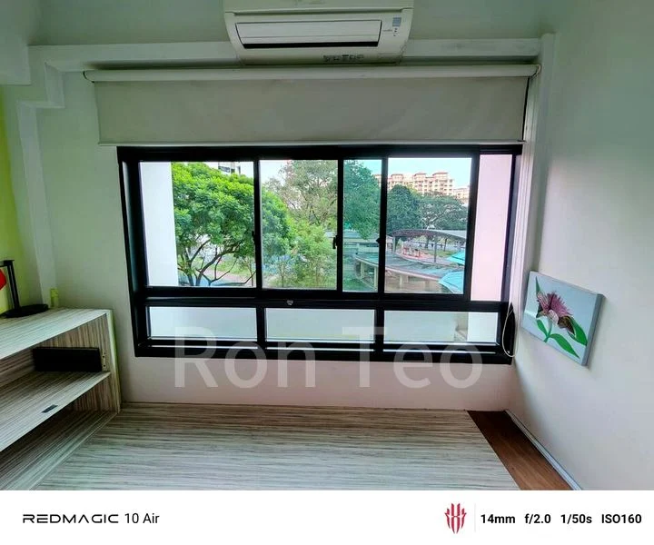 Common Room (HDB) for Rent in  686B Jurong West Central 1 - Image 1