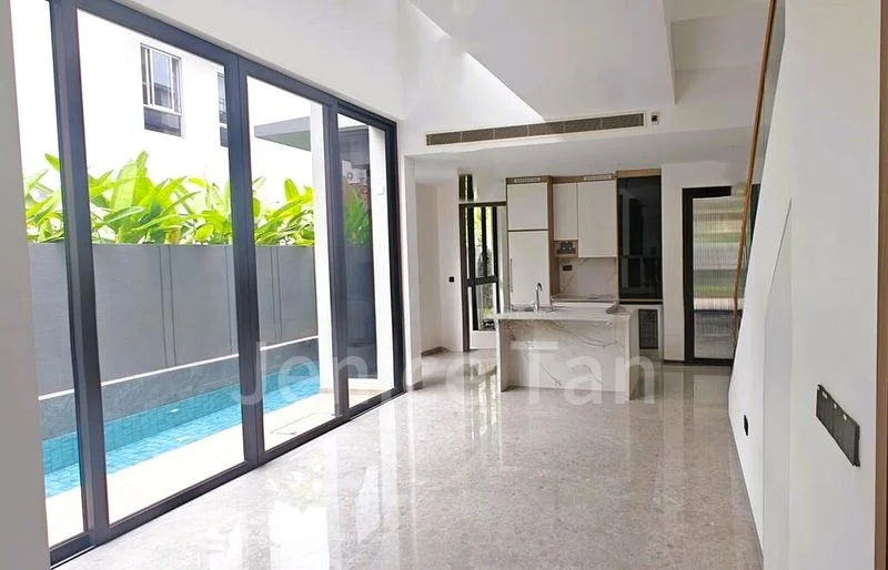 6 Bed Corner Terrace (Landed) for Sale in  The Florence Residences - Image 8