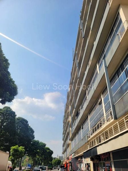 Light Industrial (B1) for Sale: Harvest @ Woodlands - Image 2