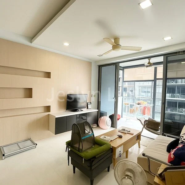 2 Bed Condo for Sale in The Shore Residences - Image 1