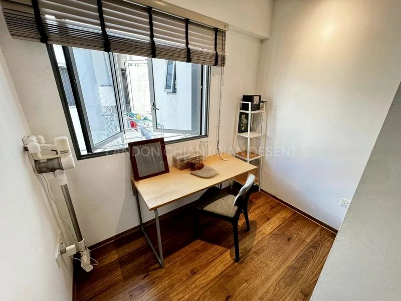 3 Bed Executive Condo for Sale in  The Visionaire - Image 5