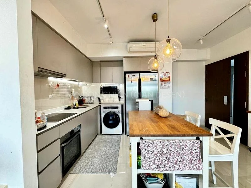 3 Bed Executive Condo for Sale in  The Visionaire - Image 11