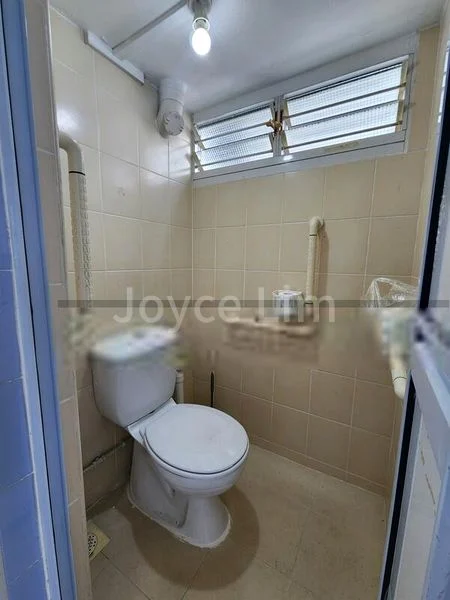 3 Room (3I) HDB for Rent in  4 Holland Close - Image 12