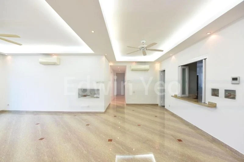 5 Bed Condo for Rent in Spring Grove - Image 3