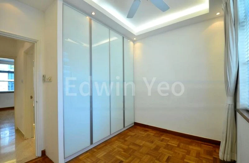 5 Bed Condo for Rent in Spring Grove - Image 11