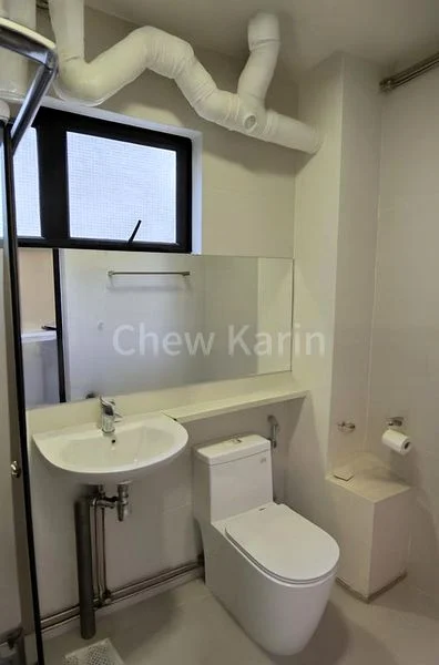 5 Room (5I) HDB for Rent in  142 Bedok Reservoir Road - Image 5