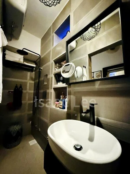 2 Bed Apartment (Condo) for Sale in  Moh Guan Terrace - Image 8