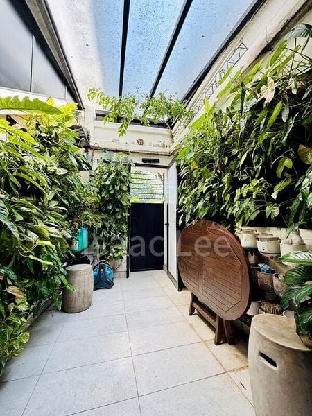 2 Bed Apartment (Condo) for Sale in  Moh Guan Terrace - Image 1