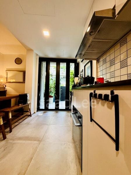 2 Bed Apartment (Condo) for Sale in  Moh Guan Terrace - Image 2