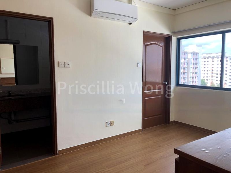 2 Bed Apartment (Condo) for Rent in  Canne Lodge - Image 3