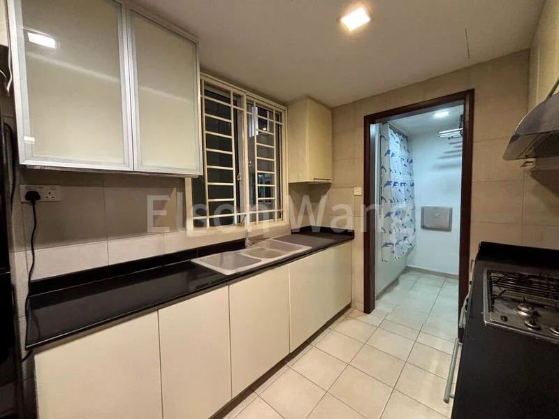 3 Bed Condo for Rent in  Rio Vista - Image 8