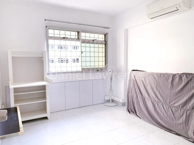 4 Room (4A) HDB for Rent in 365 Woodlands Avenue 5 - Image 10