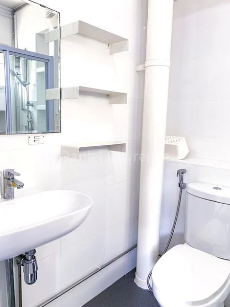 4 Room (4A) HDB for Rent in 365 Woodlands Avenue 5 - Image 13