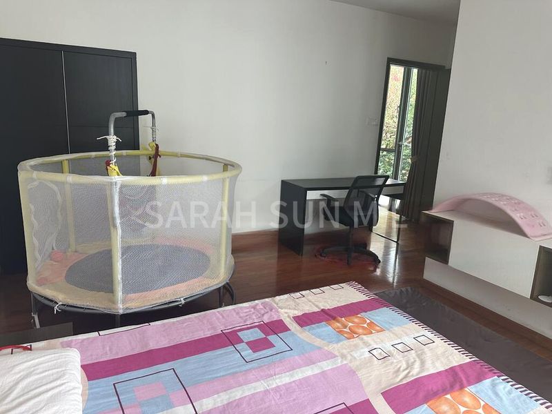 Common Room (Landed) for Rent in  Kovan Residences - Image 3