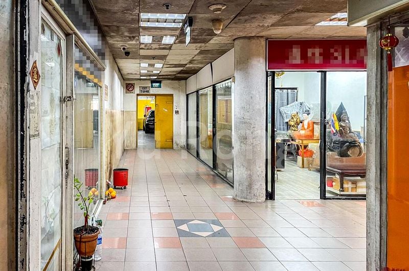 Golden Mile Tower: Retail Shop for Sale - Image 7